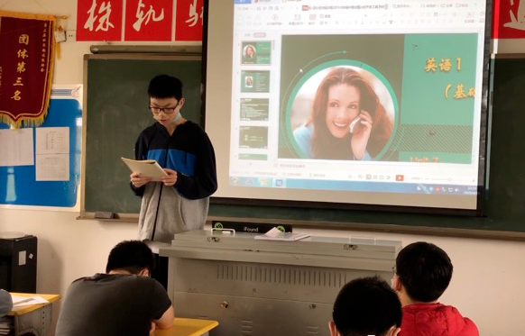 在株軌，你將成長為最好的喬木----勵志英文演講，展株軌學子風采